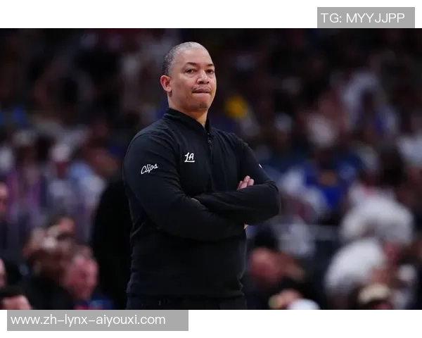 泰伦·卢：送走保罗是球队的决议 与他零沟通的说法不实